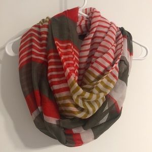 Infinity scarf